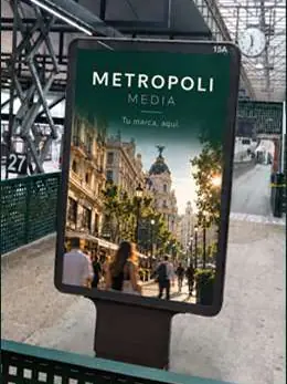 Mupi digital en la estación Plaza de Armas de Sevilla